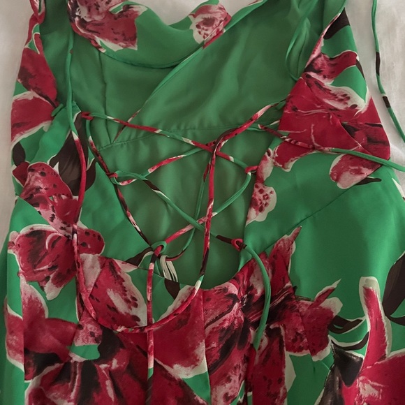 Luxxel maxi dress NWT Floral Print low back lace - Picture 7 of 8